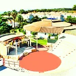 Villaggio Spiagge Rosse 4*