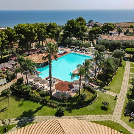 Villaggio Spiagge Rosse קאפו ריצוטו