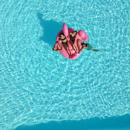 Villaggio Spiagge Rosse カーポ・リッツート