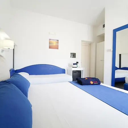 Villaggio Spiagge Rosse 4* קאפו ריצוטו