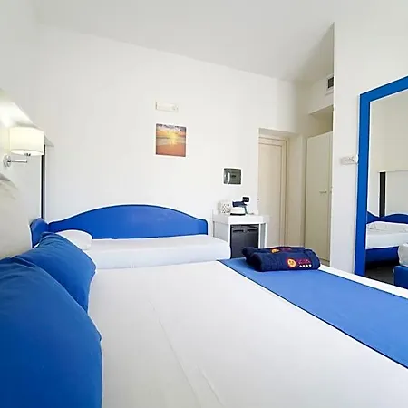 Villaggio Spiagge Rosse Hotel 4*
